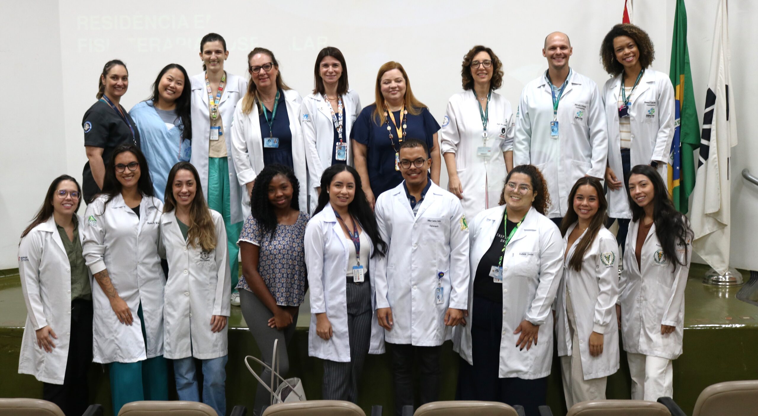 Primeira turma de residência multiprofissional em fisioterapia hospitalar